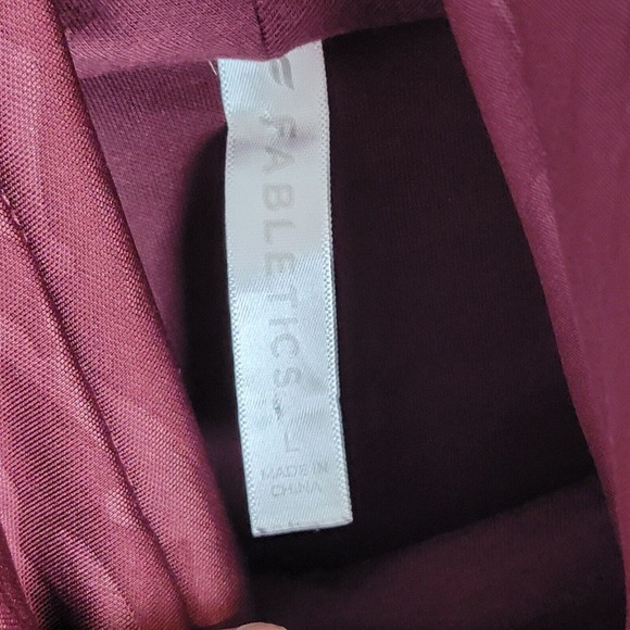 Fabletics Lotta Cocoon Hoodie Womens Size Large Maroon Red Camo Long Sleeve - Picture 6 of 7